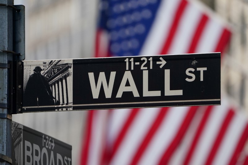 Wall Street sigue subiendo tras confirmación de Biden por el Congreso