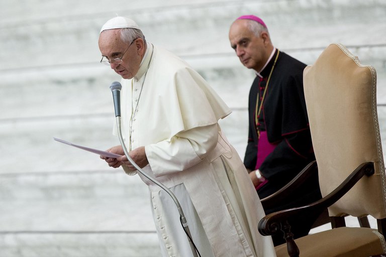 El Vaticano realiza pruebas de coronavirus gratis para los pobres