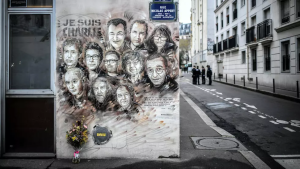 Juicio en París por atentado contra Charlie Hebdo en 2015 es aplazado de nuevo