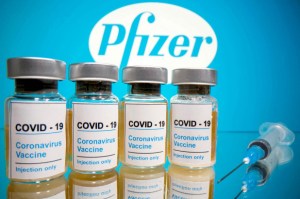 Por qué el pedido de una tercera dosis de la vacuna de Pfizer generó polémica en EEUU