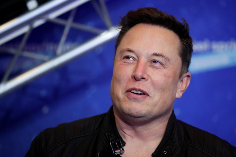 Multimillonario estadounidense Elon Musk planea construir túneles en Miami para aligerar el tráfico