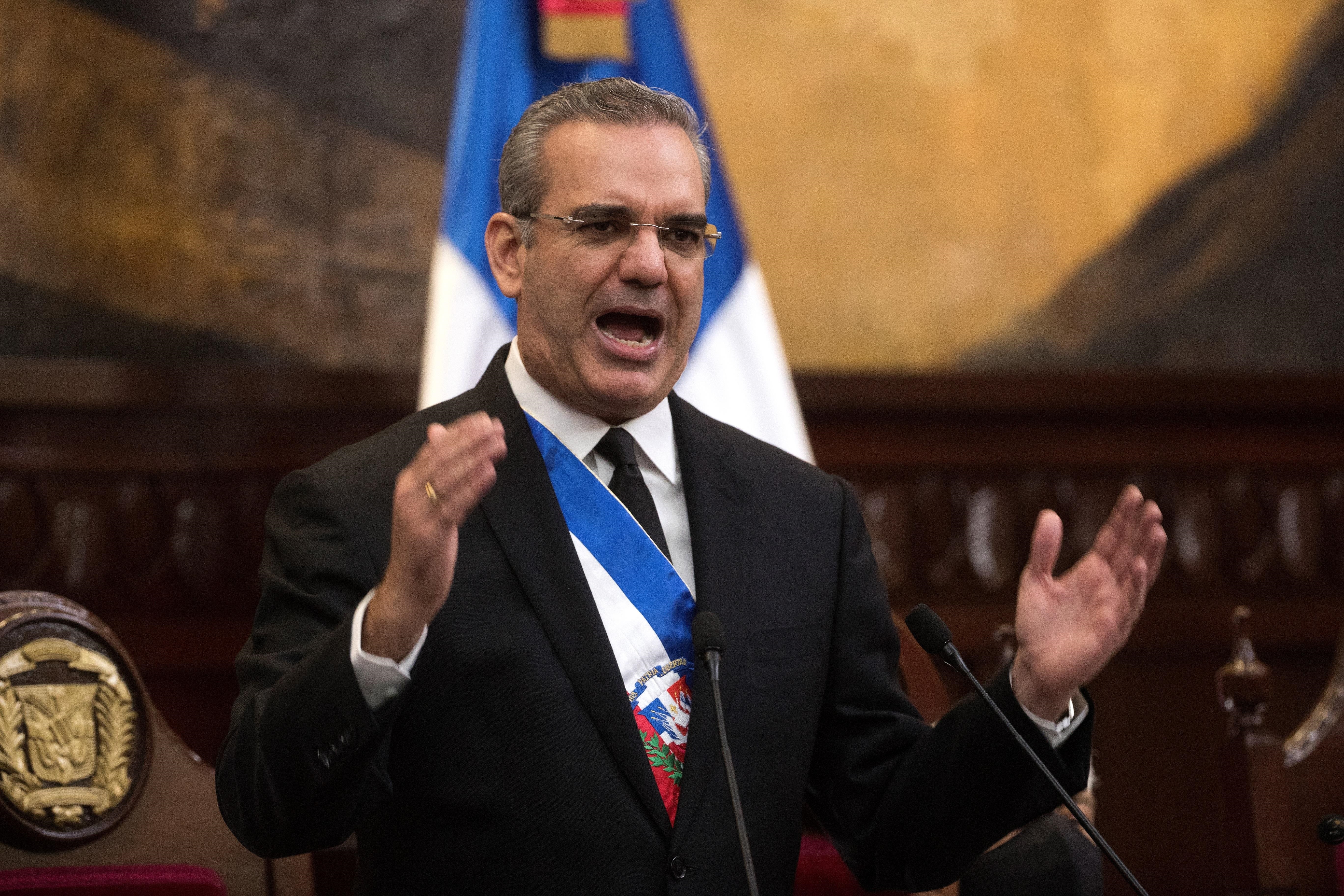 El presidente dominicano advierte que “no tolerará” la corrupción