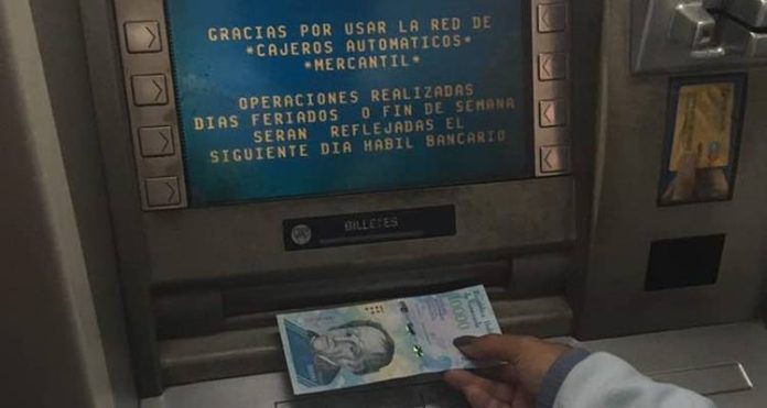 Cajeros automáticos y taquillas bancarias en Venezuela van directo al olvido