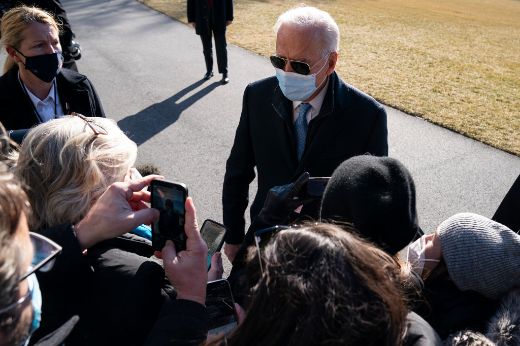 Biden se negó a opinar sobre el juicio político contra Trump