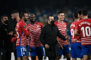 El Granada de Machís y Herrera consuma sorpresa ante Nápoles y accede a octavos de Europa League