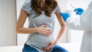 Aumentan las preocupaciones de infertilidad luego de ser vacunados contra Covid-19 en EEUU