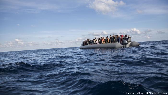 Al menos 14 migrantes muertos y 139 rescatados tras naufragio frente a costas de Túnez