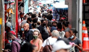 Sao Paulo reabre bares en medio de una leve estabilización de la pandemia