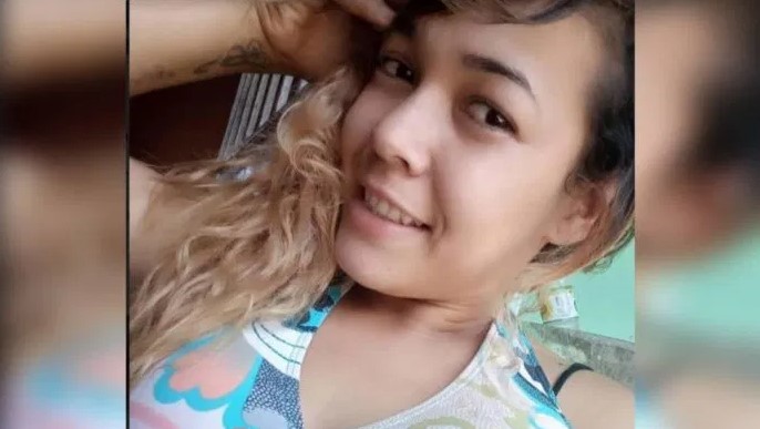 Mujer enterrada en el patio de su casa fue asesinada de un hachazo en la cabeza