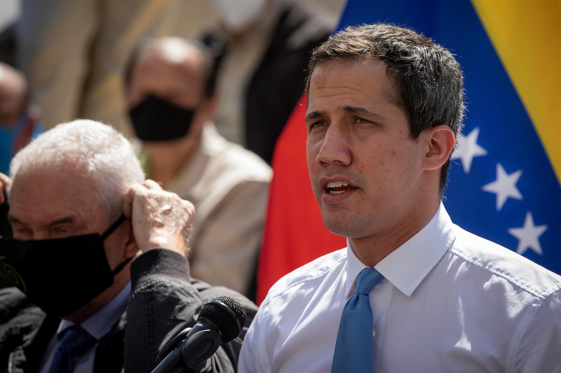 Guaidó: Nuestros docentes tienen poco que celebrar y mucho que exigir