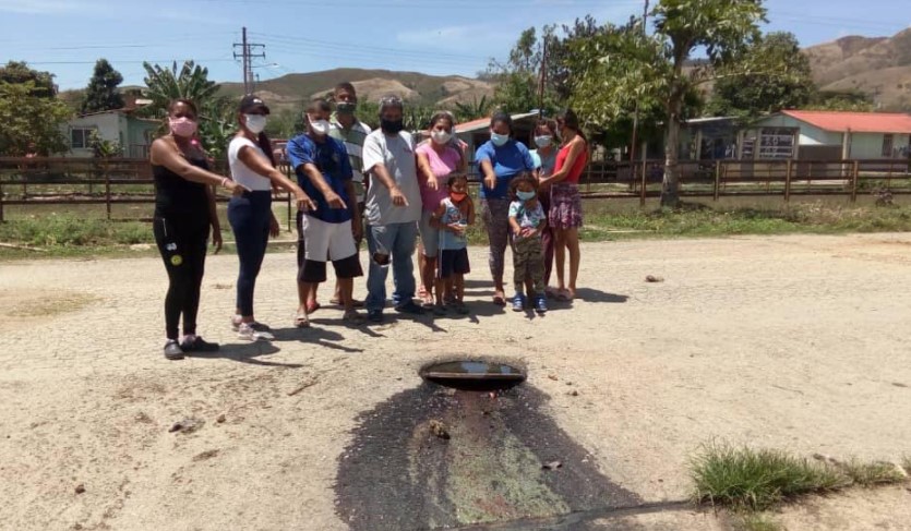 Vecinos de Belén denunciaron desbordamiento de aguas negras y desatención gubernamental