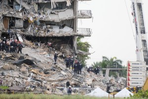 Expertos comparten nuevas teorías sobre la causa del colapso de un edificio en Miami