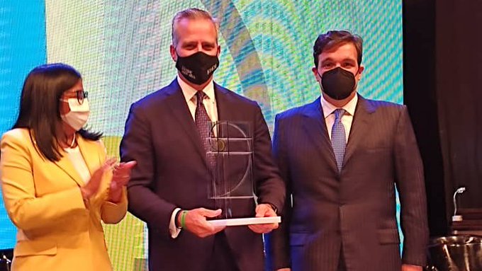 Aliado del régimen recibe el premio como “Empresario del Año” de Fedecámaras (Foto)