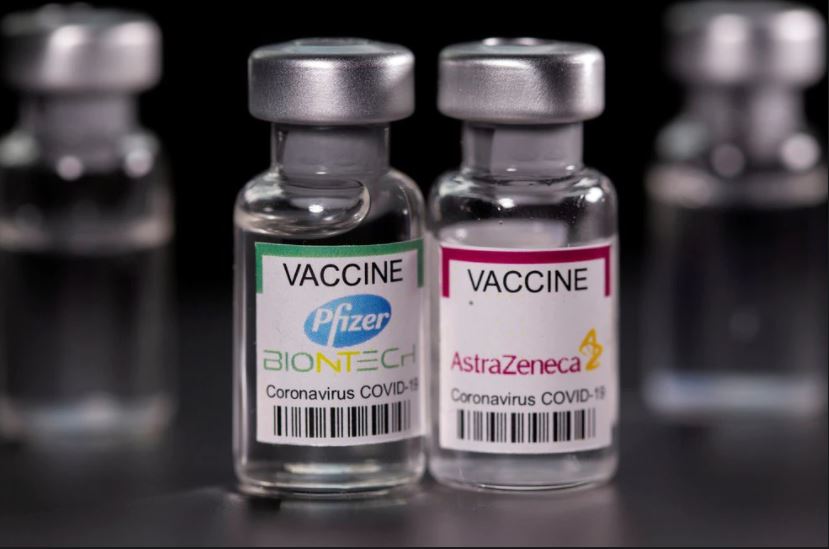 Brasileño hizo “cóctel de vacunas” anticovid tras recibir cinco dosis diferentes