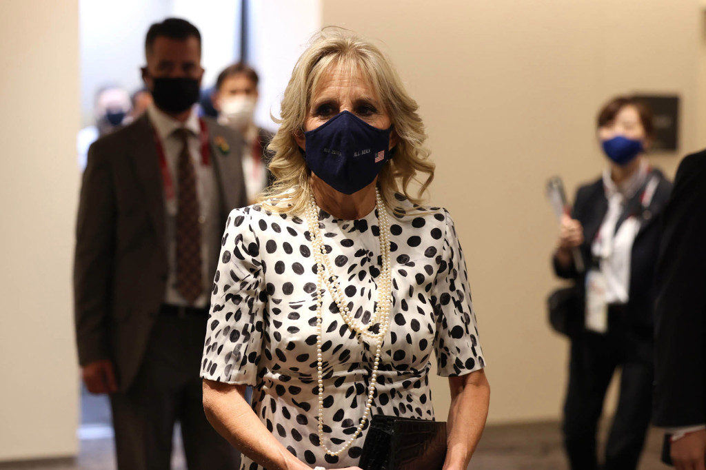 Jill Biden será atendida médicamente para extraerle un objeto incrustado en su pie