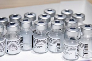 Cientos de vacunas se vencen en EEUU tras la baja tasa de vacunación registrada en las últimas semanas
