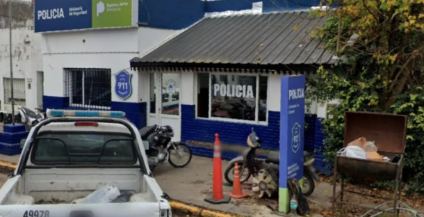 Hombre regresaba de trabajar y lo asesinaron a cuchilladas durante presunto robo callejero en Argentina
