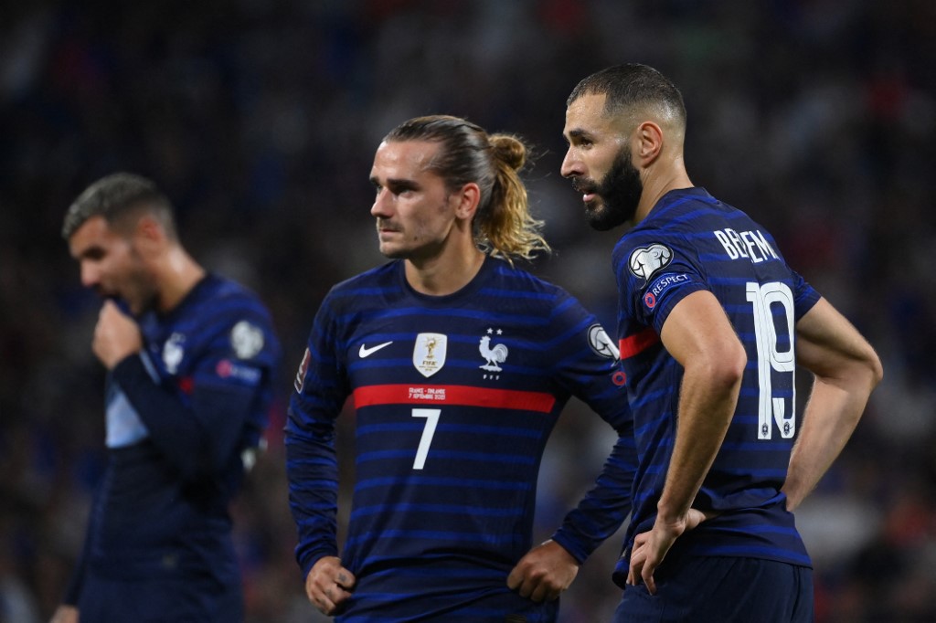 Griezmann y Benzema guiaron cómodo triunfo de Francia sobre Finlandia