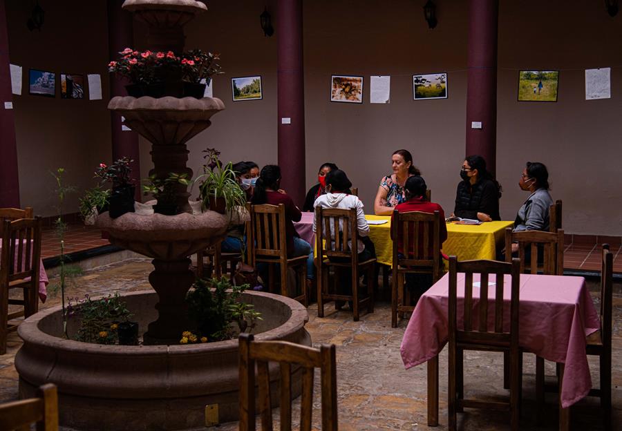 Mujeres Indígenas huyen de la violencia machista con su propio restaurante en México