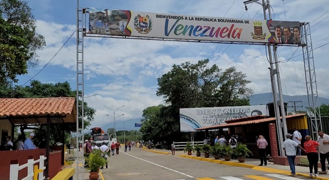 Crece la incertidumbre por la tardía apertura de la frontera colombo-venezolana