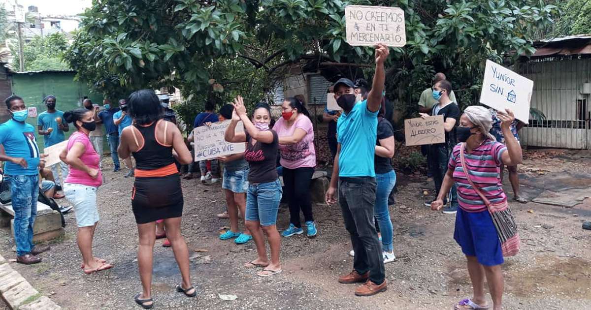 Régimen cubano dijo que el dramaturgo Yunior García “pretendía atacar una escuela primaria”