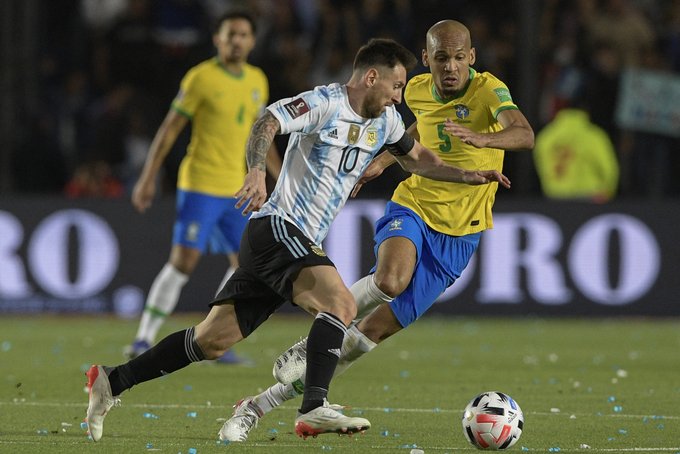 Argentina clasificada a Catar-2022 tras victoria de Ecuador sobre Chile