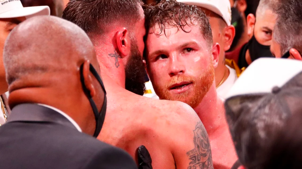 Tras la pelea, Caleb Plant se disculpó con “Canelo” Álvarez por haberle mentado la madre