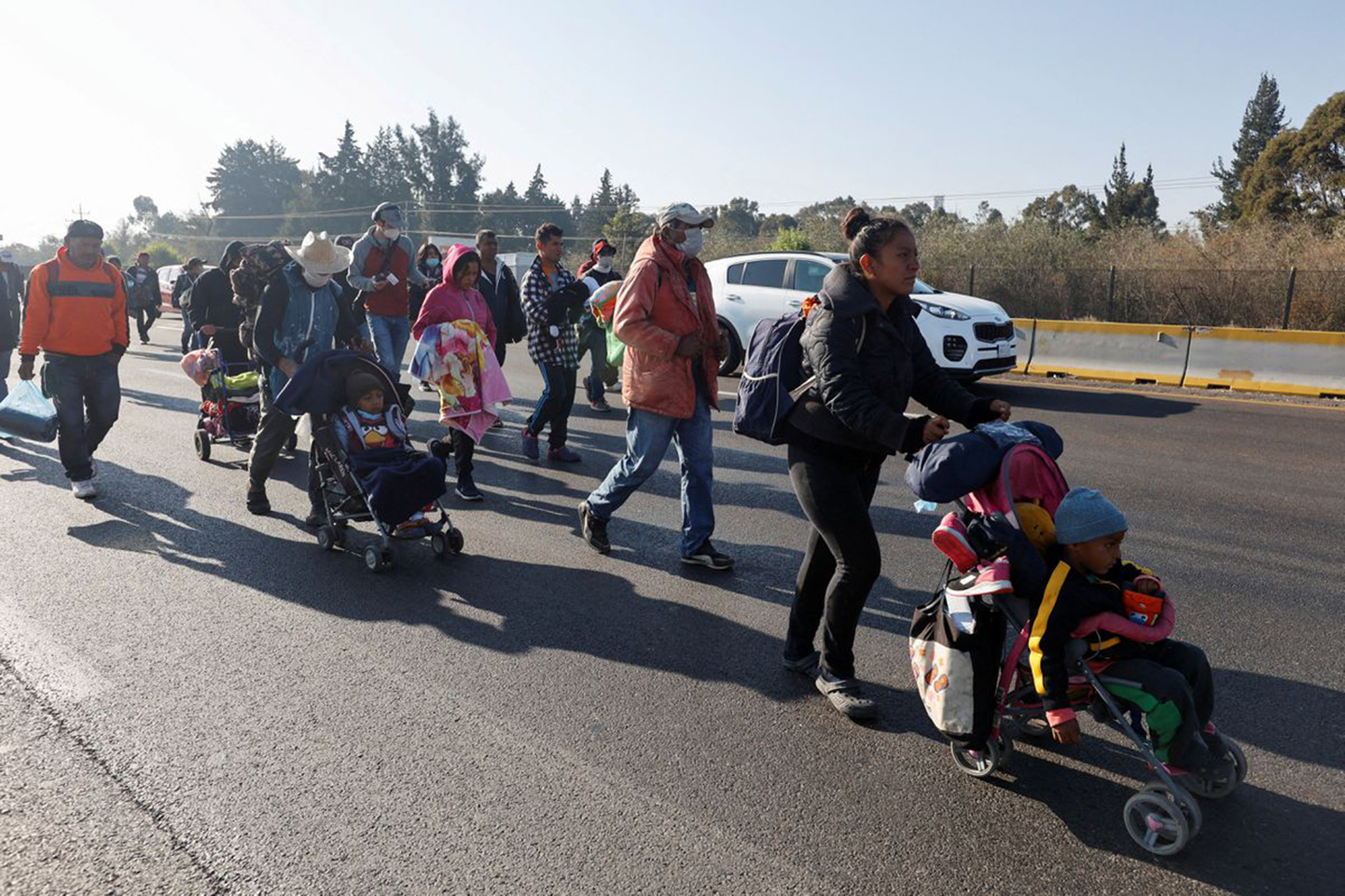 México to impose visa requirement on Venezuelans to stem migration