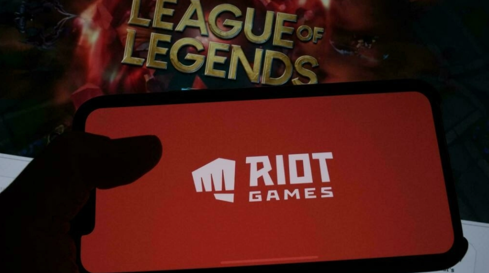 La empresa de videojuegos Riot Games pagará 80 millones de dólares a sus empleadas por discriminación sexual