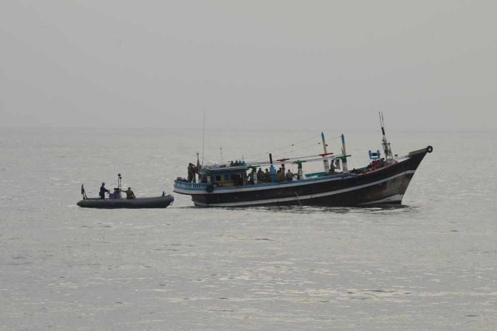 Marina de EEUU incautó casi 400 kilogramos de heroína por el Mar Arábigo, cerca del Golfo Pérsico