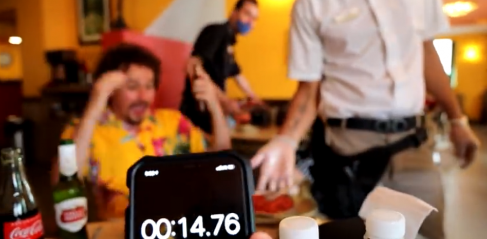El restaurante es el más rápido del mundo sirve los platos en menos de 15 segundos (VIDEO)