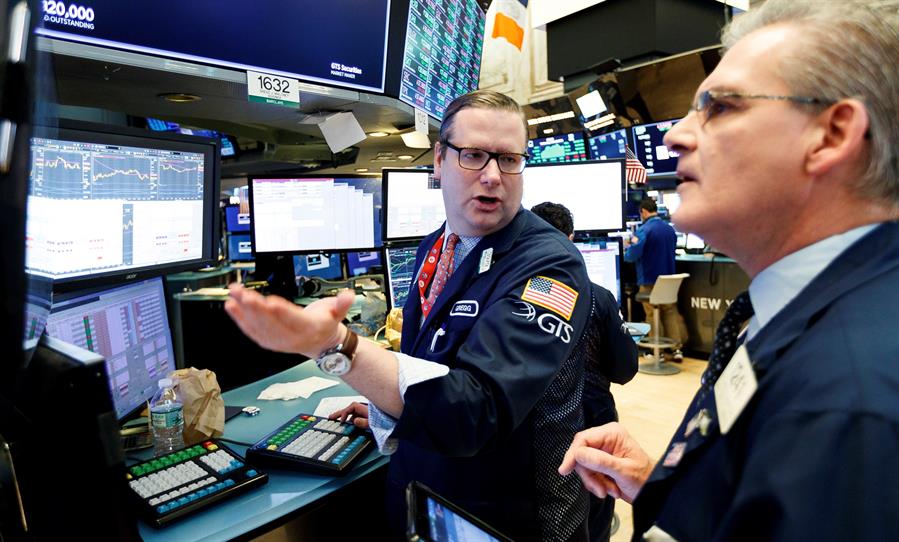 Wall Street abre en negativo y el Dow Jones cae 0,23%