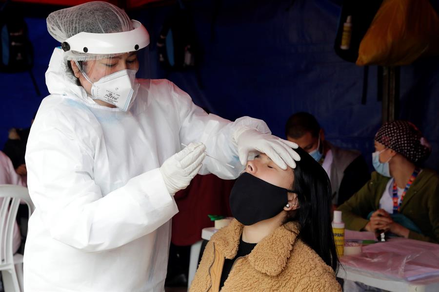Colombia supera las 134.000 víctimas mortales por coronavirus