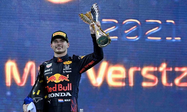Cambio histórico en la F1: echaron al director de carrera por el GP que coronó a Verstappen y crearán un VAR