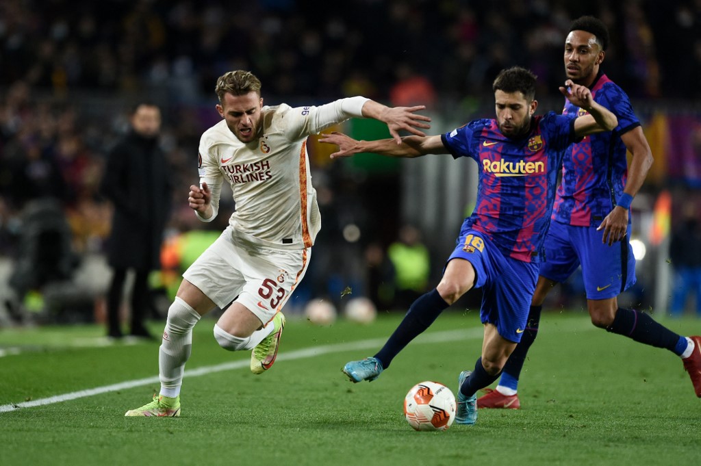 Barcelona se quedó sin pólvora frente al muro del Galatasaray