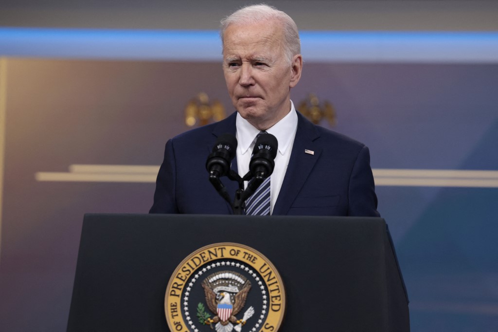 Biden reveló que Putin podría haber puesto a algunos de sus asesores bajo arresto