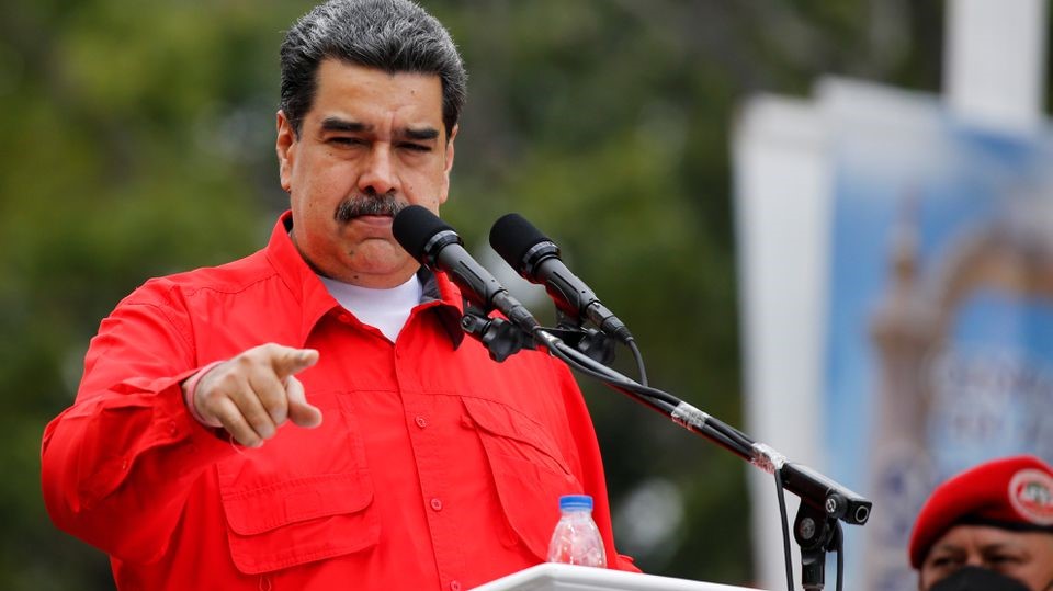 Venezuela’s government seeks to widen talks to include more groups