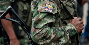Soldado colombiano murió tras ataque de disidencias de las Farc en la frontera con Venezuela