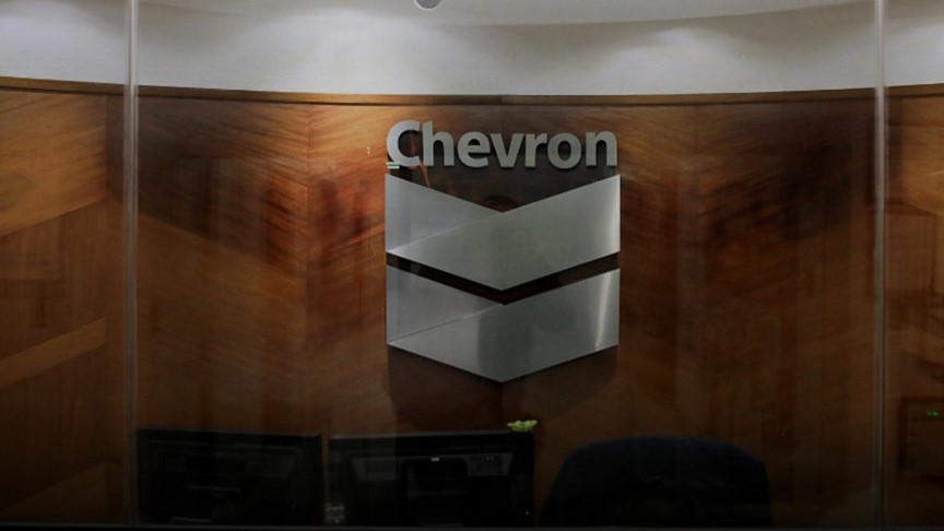 Exclusive – Chevron set to trade Venezuelan oil if U.S. relaxes sanctions – sources