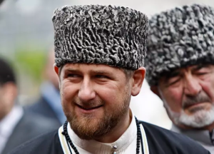Líder checheno afirma haber enviado a tres de sus hijos adolescentes al frente en Ucrania