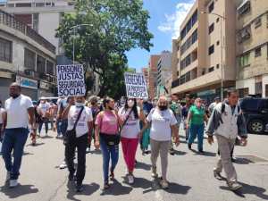 Trabajadores de la salud en Caracas reclaman salarios y condiciones laborales dignas #1May (IMÁGENES)