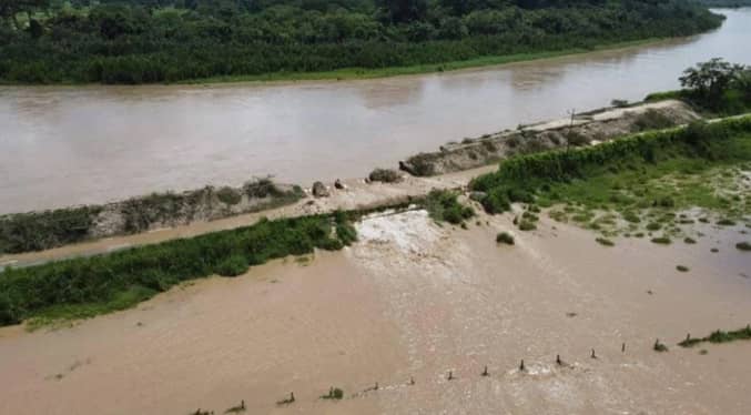 Muro de contención en Catatumbo tiene un boquete de más de 100 metros