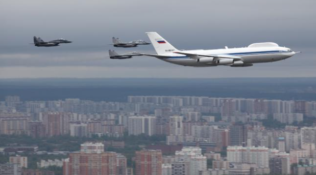 Qué son los “doomsday planes”, los aviones desde los que Putin y Biden dirigirían la guerra en caso de conflicto nuclear