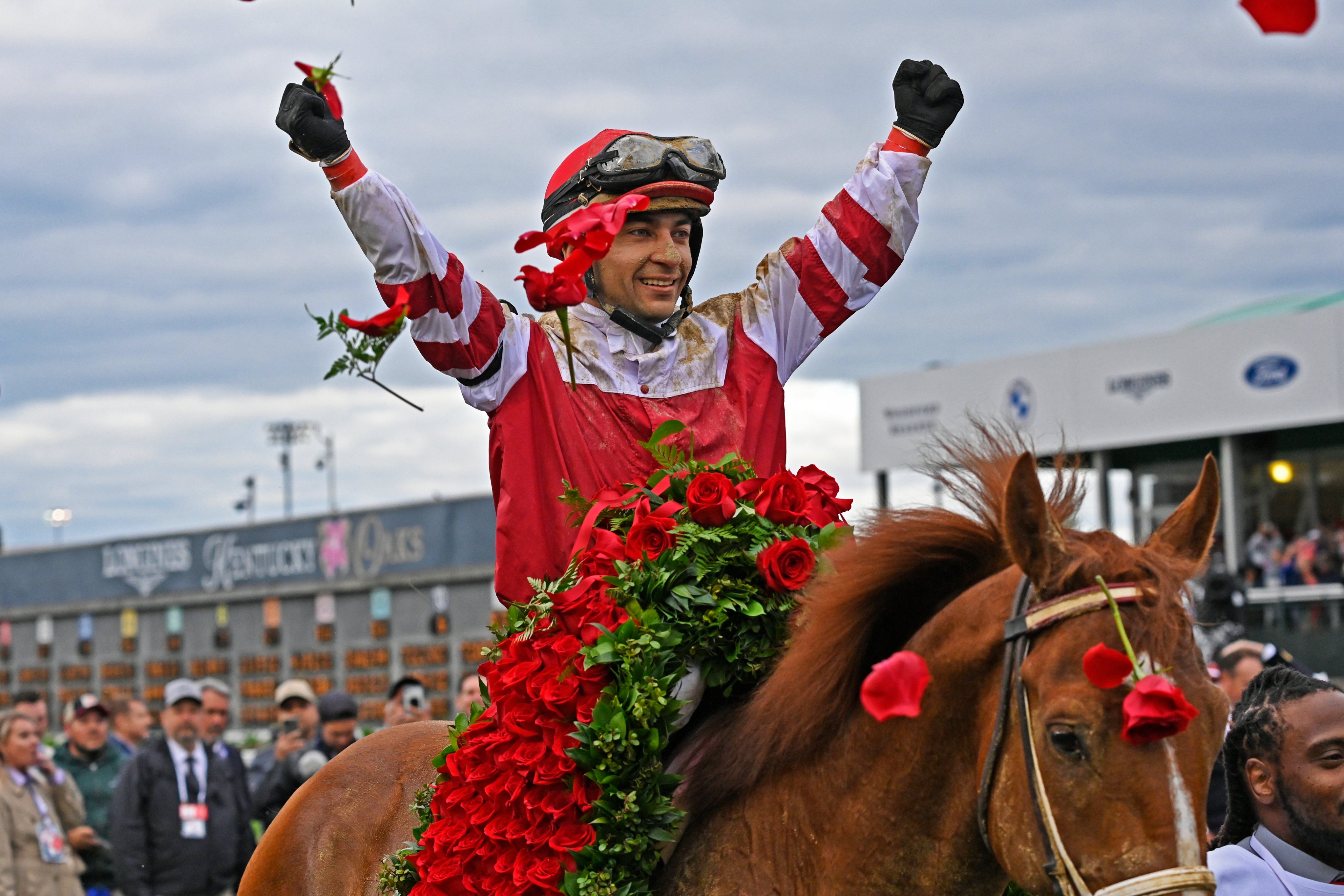 ¿Quién es Sonny León, el jinete venezolano ganador del Kentucky Derby?