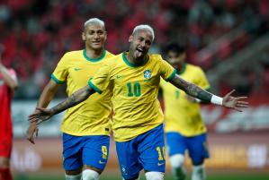 Brasil llegará al Mundial en lo más alto del ranking Fifa