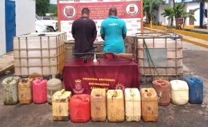 Detienen a dos individuos con más de tres mil litros de gasolina en Anzoátegui