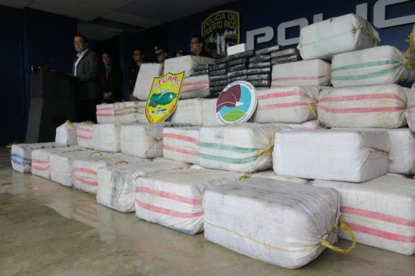 Detienen a “narcogandolero” en Puerto Rico que transportaba cocaína valorada en 6,7 millones de dólares