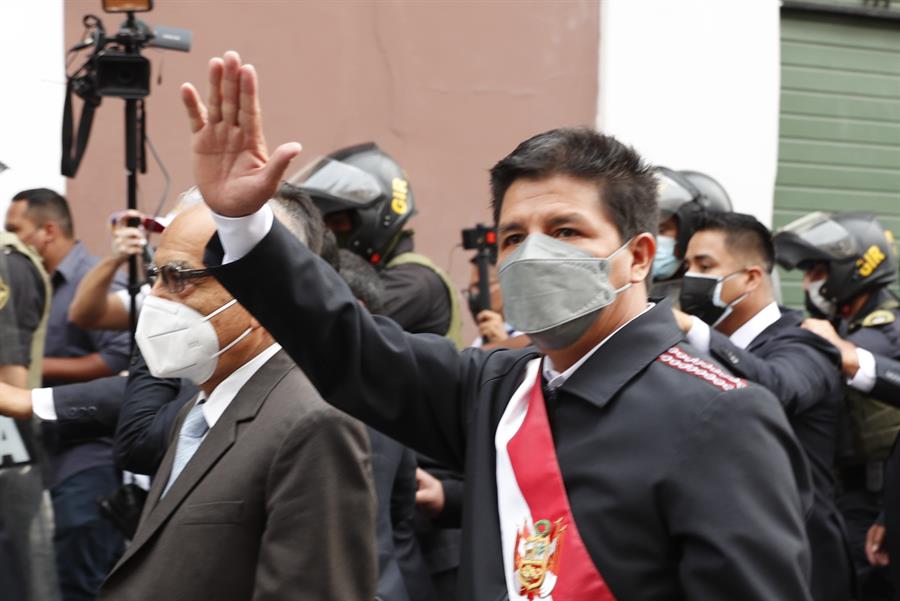 Fiscalía peruana denunció constitucionalmente a Pedro Castillo por corrupción