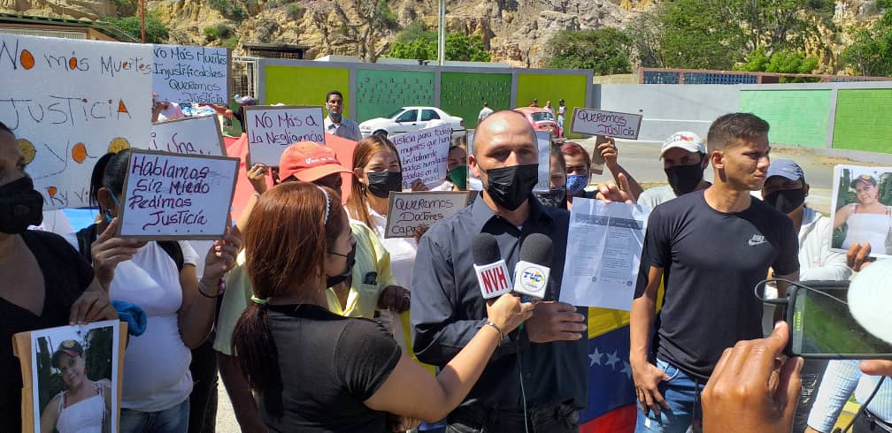 Siguen las protestas por la indiferencia del chavismo ante las “muertes misteriosas” en el Hospital de Cumaná