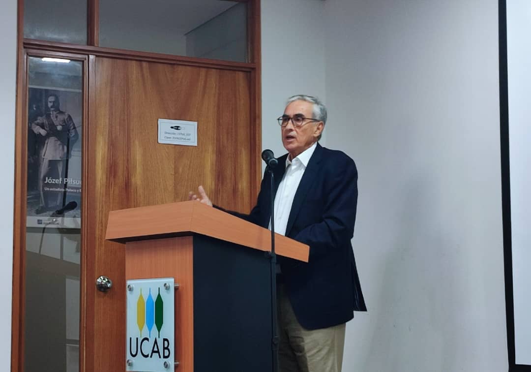 Ramón Jáuregui Atondo: En toda transición hacia la democracia es clave un pacto socioeconómico